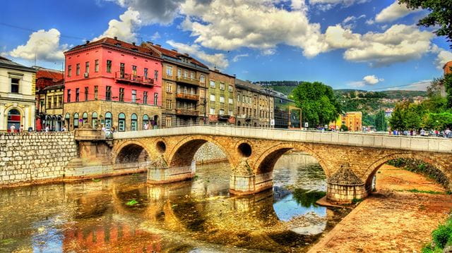 Perfect city break: Sarajevo Latin Bridge